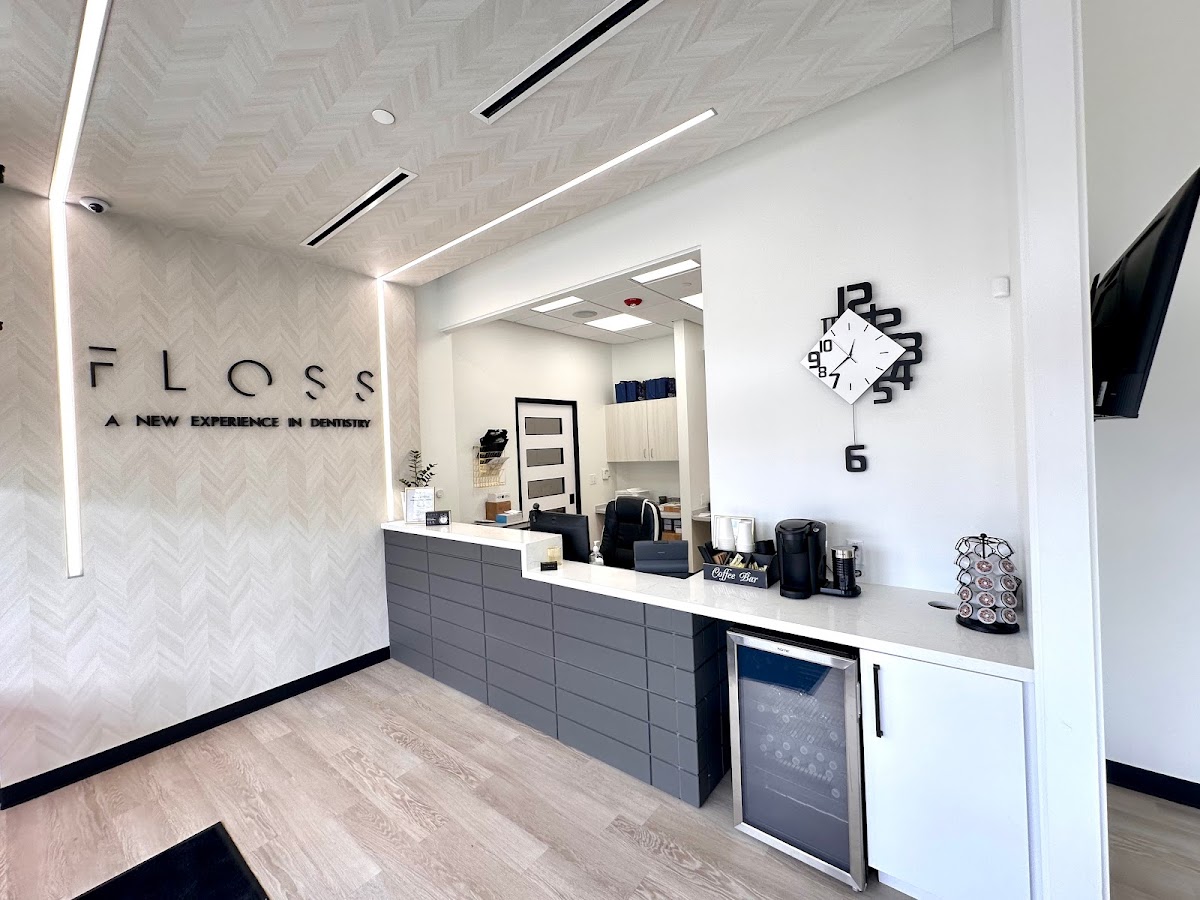 Floss Dental Sugar Land photo 1