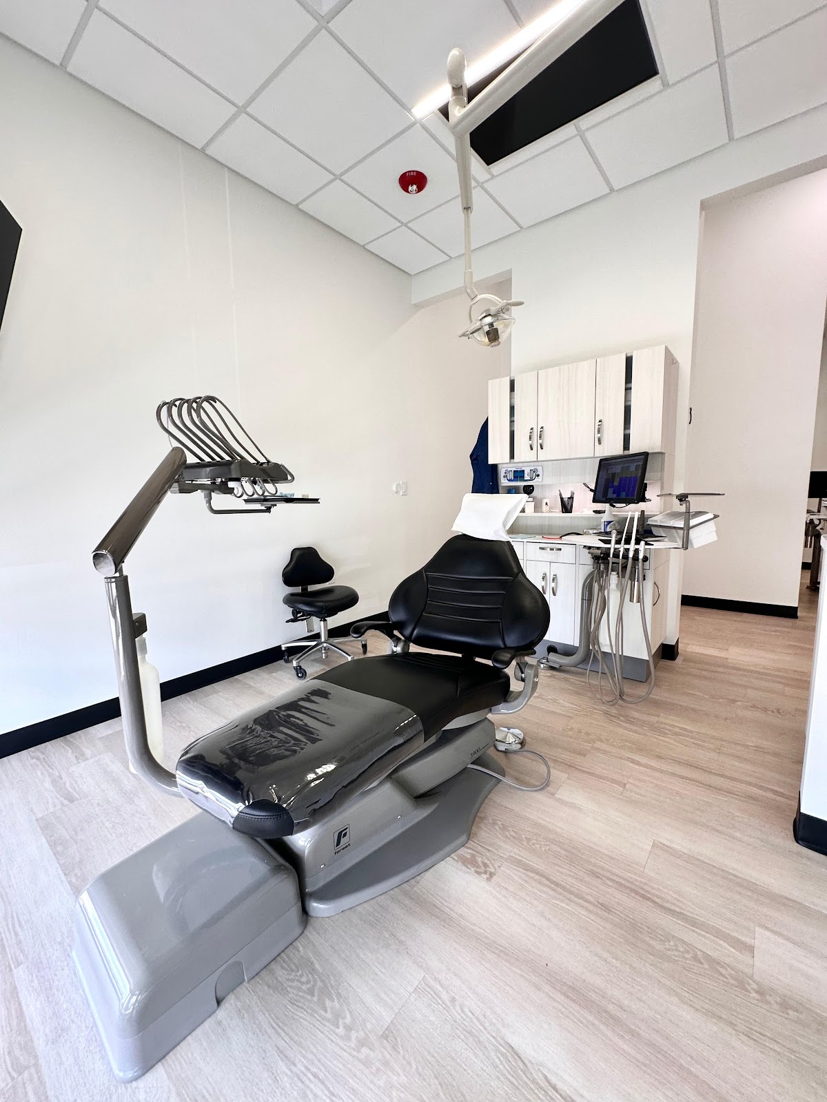 Floss Dental Sugar Land photo 3