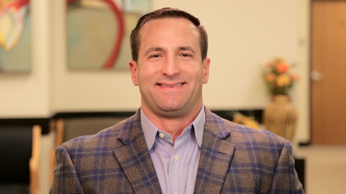 Robert C Lesneski, DDS photo 3
