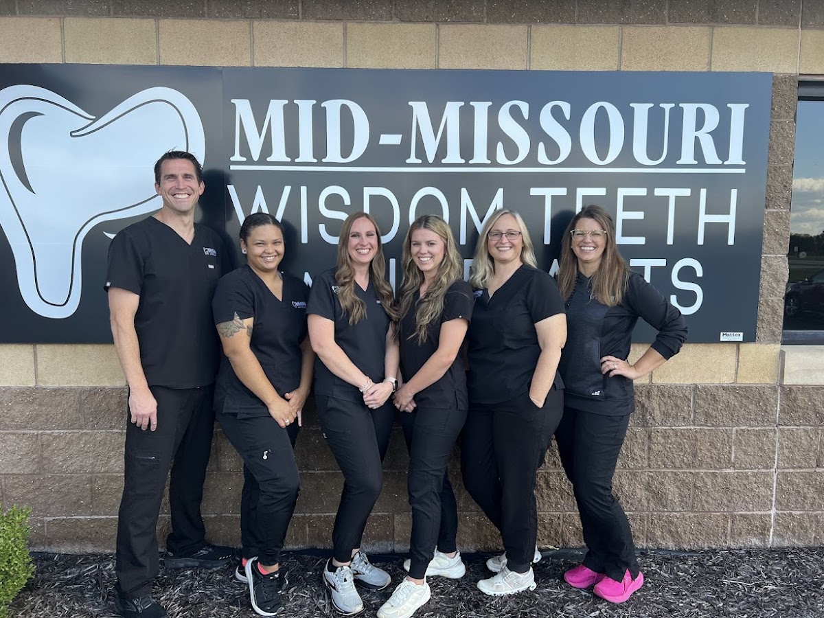 Mid-missouri Wisdom Teeth and Implants photo 1
