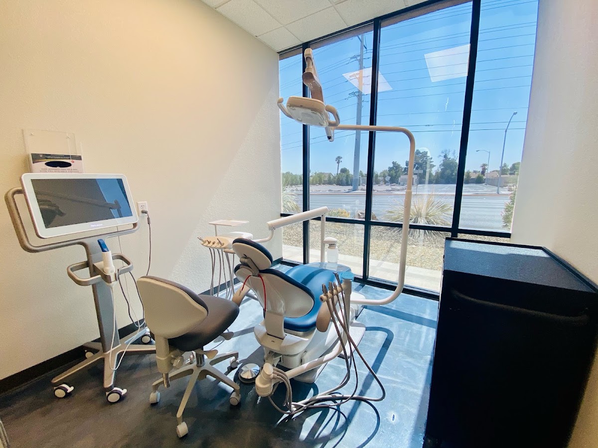 Boca Dental & Braces - Flamingo & Torrey Pines photo 2