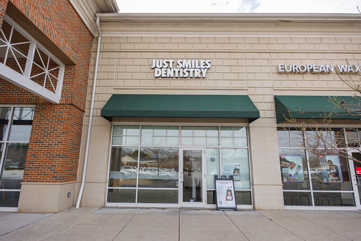 Just Smiles - General, Cosmetic & Implant Dentistry photo 5