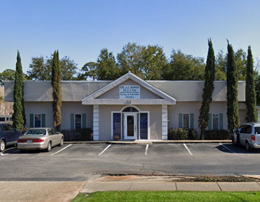 Dr. Douglas Pohl photo 1