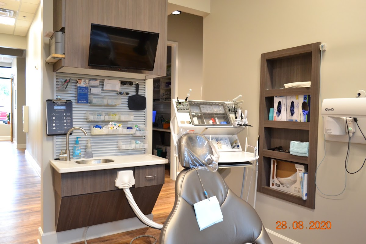 Restore in 24 Dental Implants photo 3