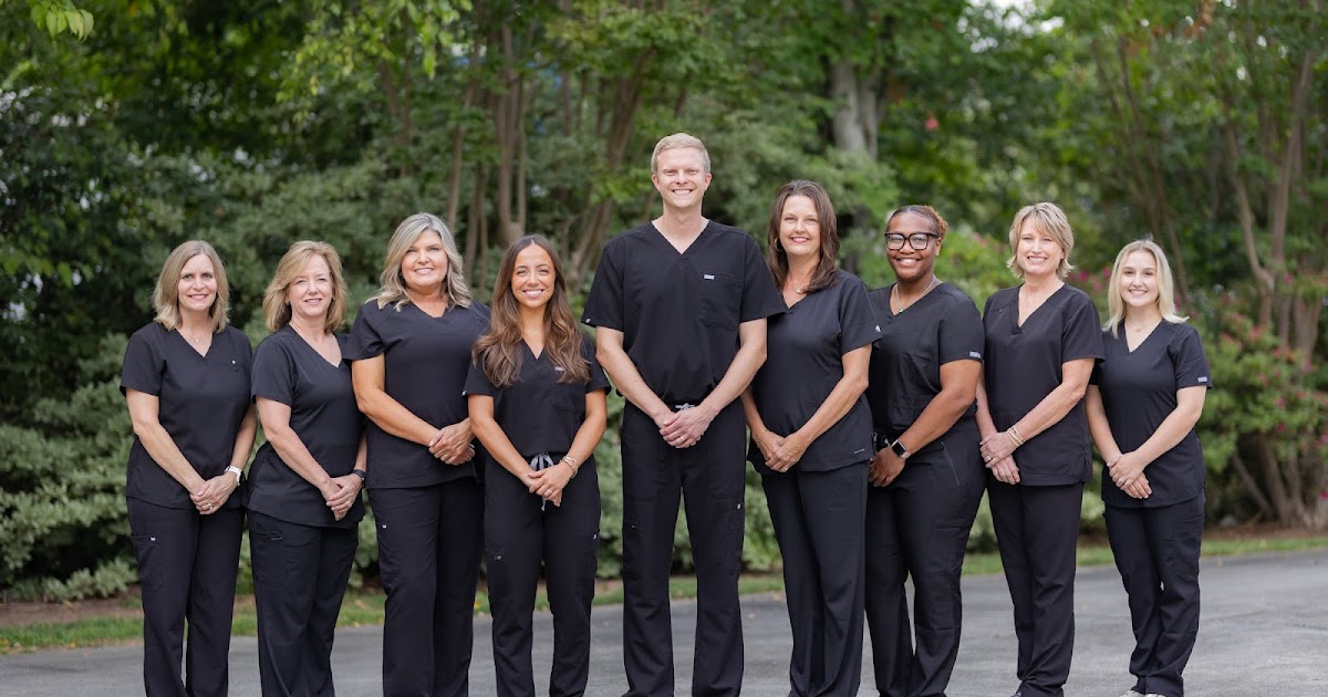 Lee Dental photo 1