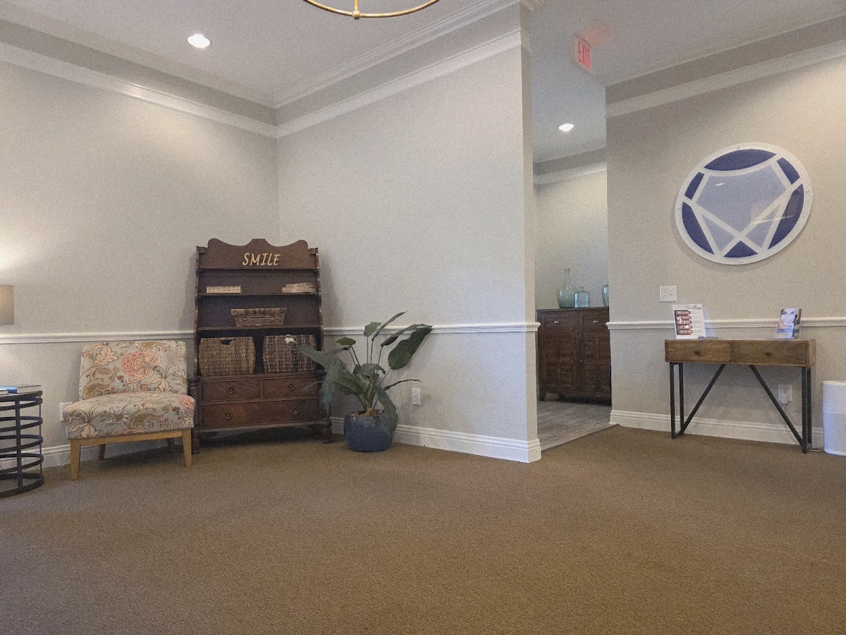 Lee Dental photo 3