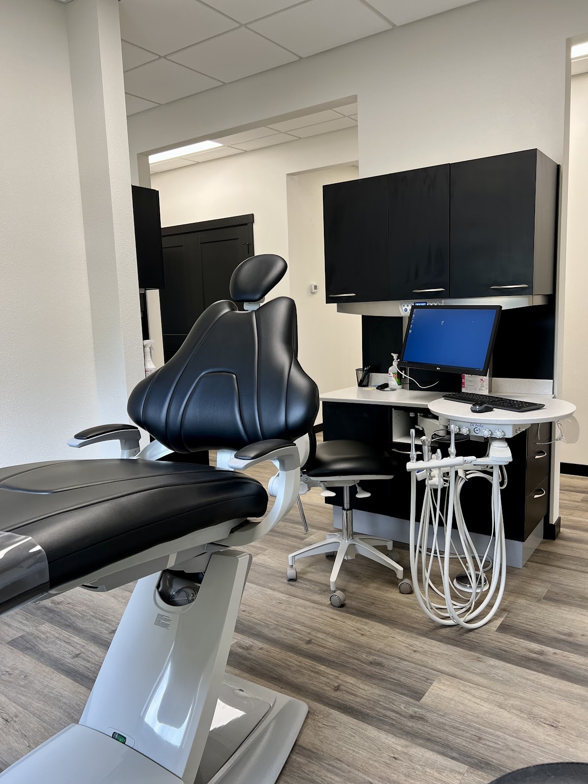 Hometown Dental photo 4