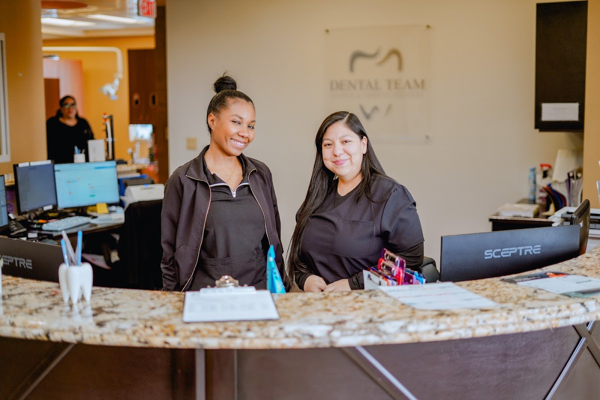 Dental Team photo 3