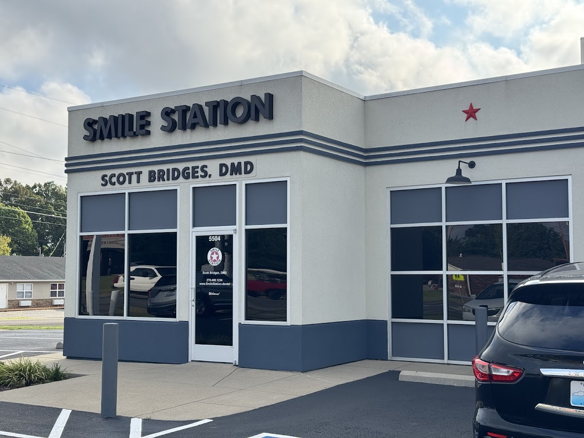 Smile Station Dental Care photo 1