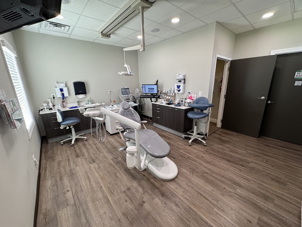 Smile Station Dental Care photo 2