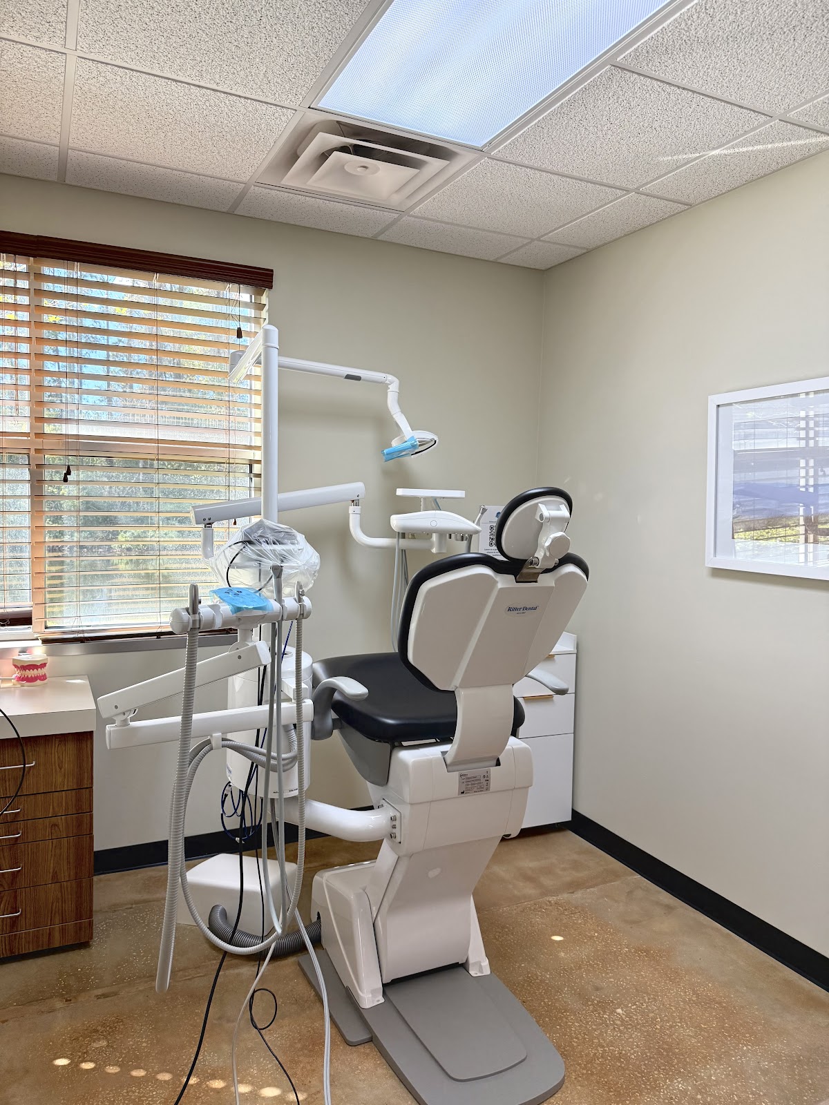 Advanced Dental & Dentures photo 3
