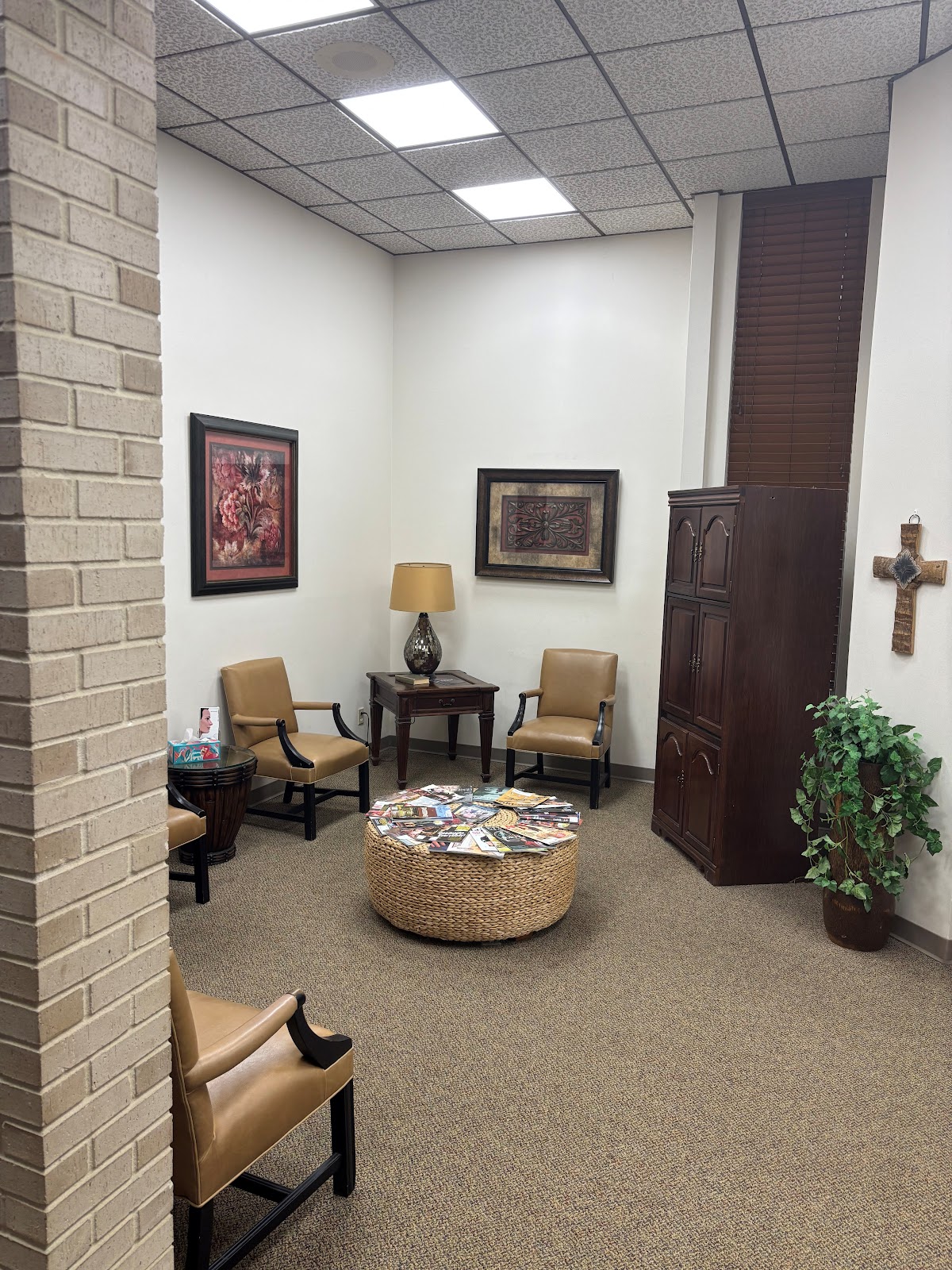 Dolive & Acres Dentistry photo 3