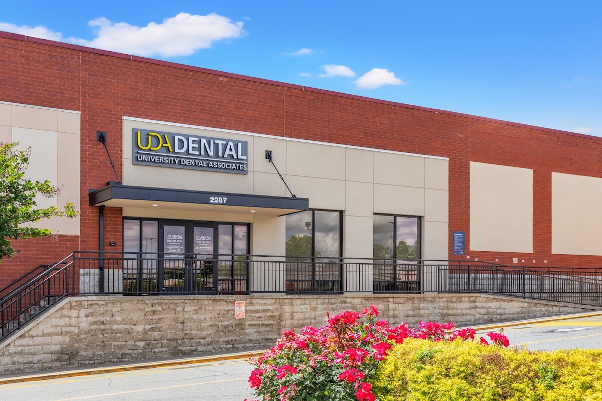 University Dental Associates Cloverdale photo 1