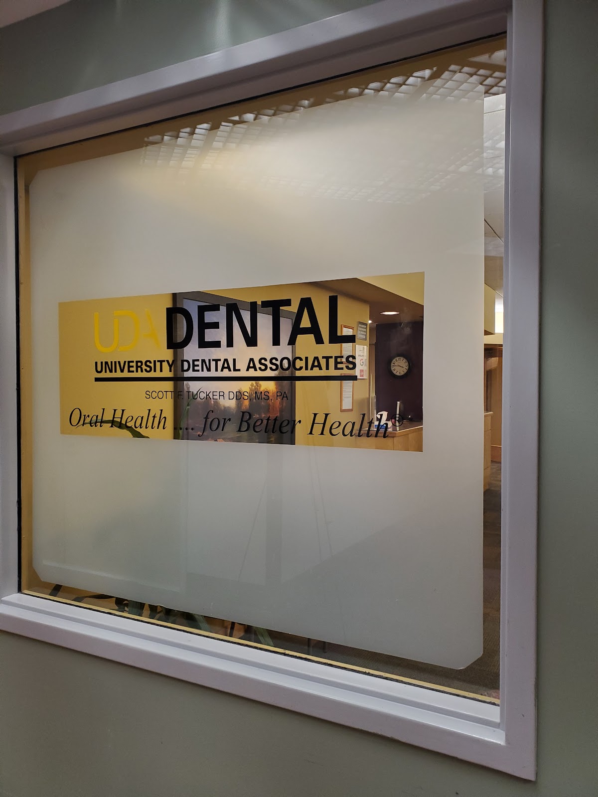 University Dental Associates Cloverdale photo 3