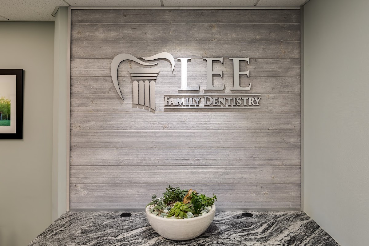 Lee Family Dentistry photo 2