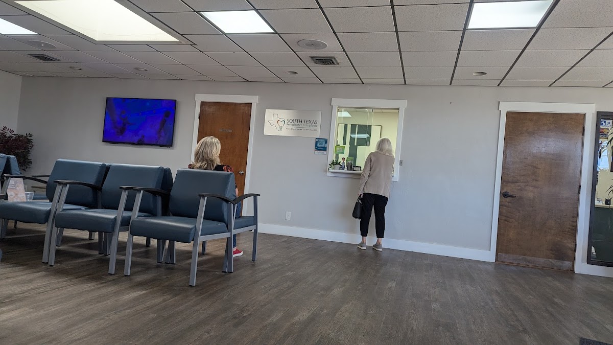 South Texas Periodontics & Implants photo 5