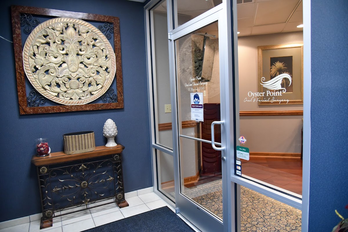 Dr N Ray Lee DDS photo 2