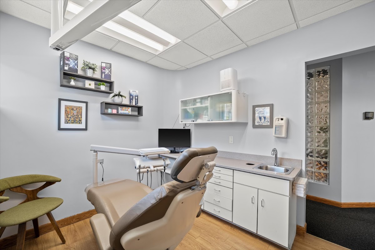 Lake Bluff Dental photo 2