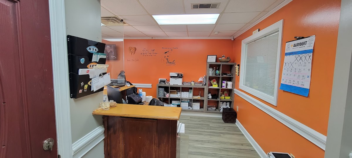 Cleveland Dental Clinic, Leslie Altus H DMD photo 4
