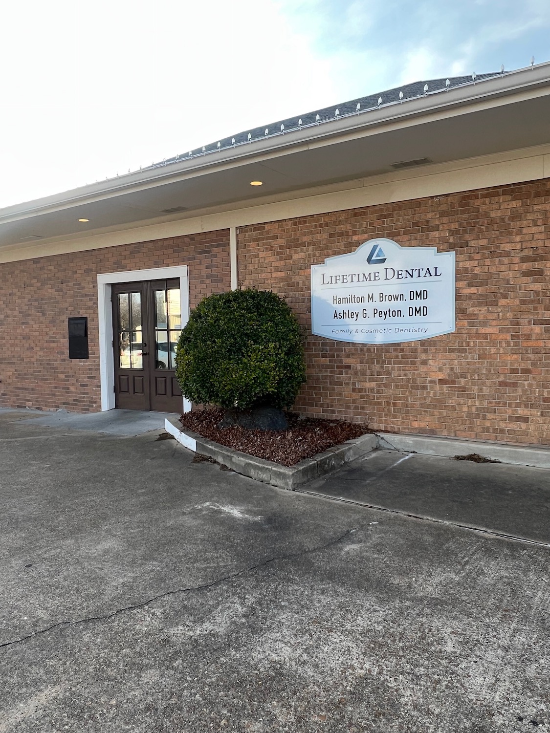 Lifetime Dental photo 3