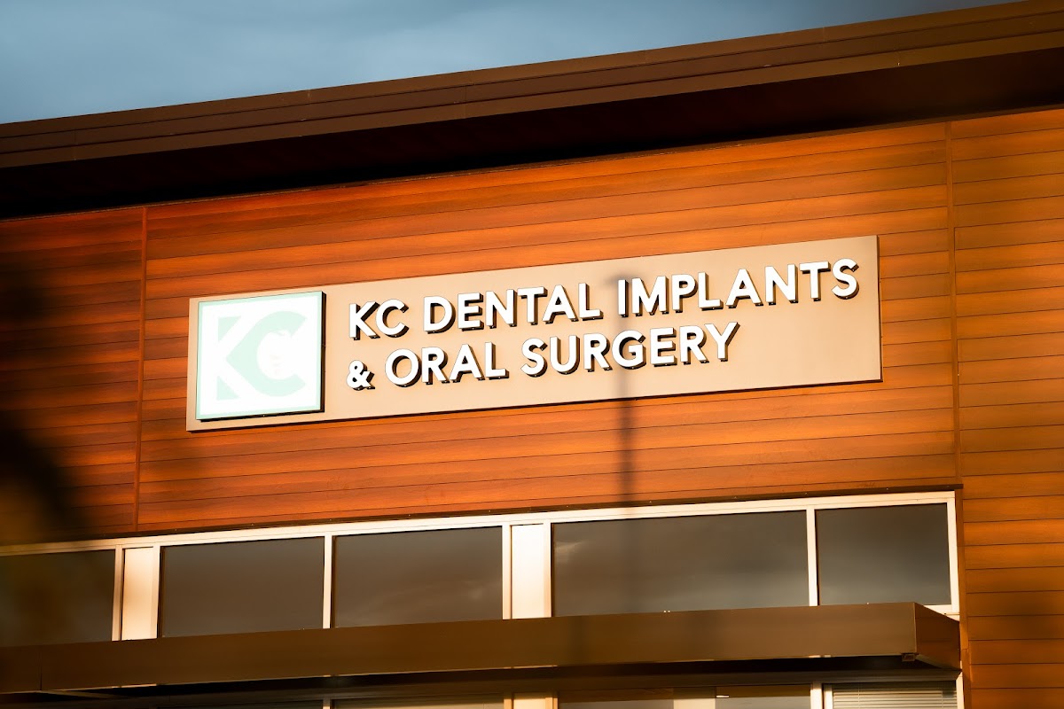 Kansas City Dental Implants & Oral Surgery - Olathe photo 1