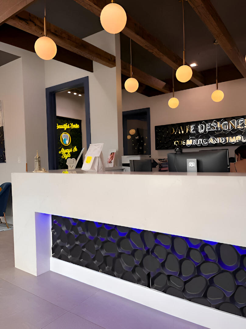 Davie Designer Dental photo 1