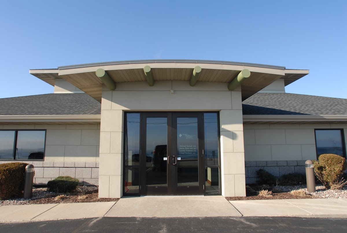 Oral Surgery & Implant Specialists Baycare Clinic photo 3