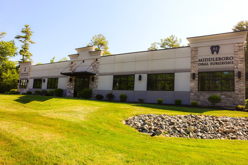Middleboro Oral Surgeons - Dr Alireza Ashrafi photo 1