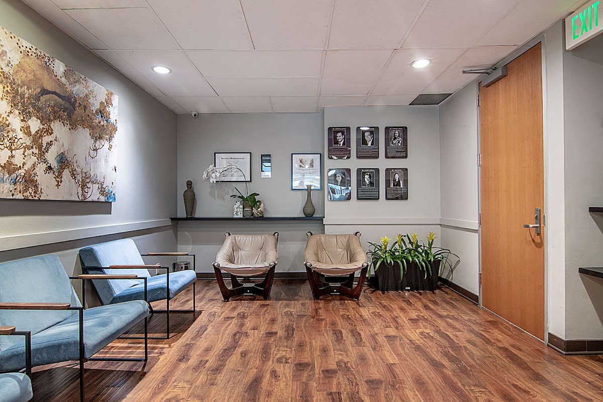 Wilshire Smile Studio photo 3