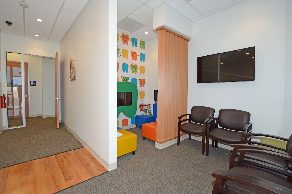 Pueblo Modern Dentistry and Orthodontics photo 1