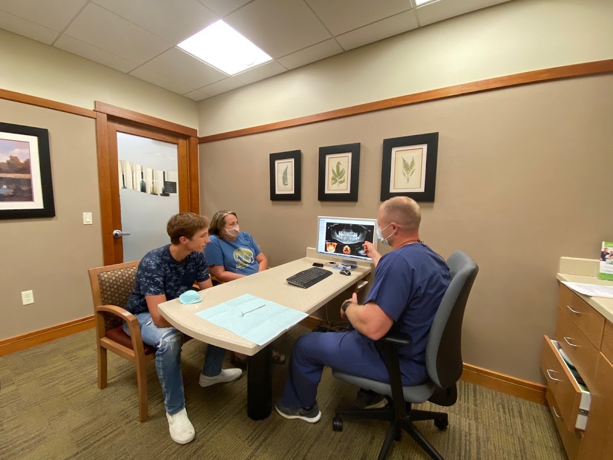 Billings Oral Surgery & Dental Implant Center photo 2