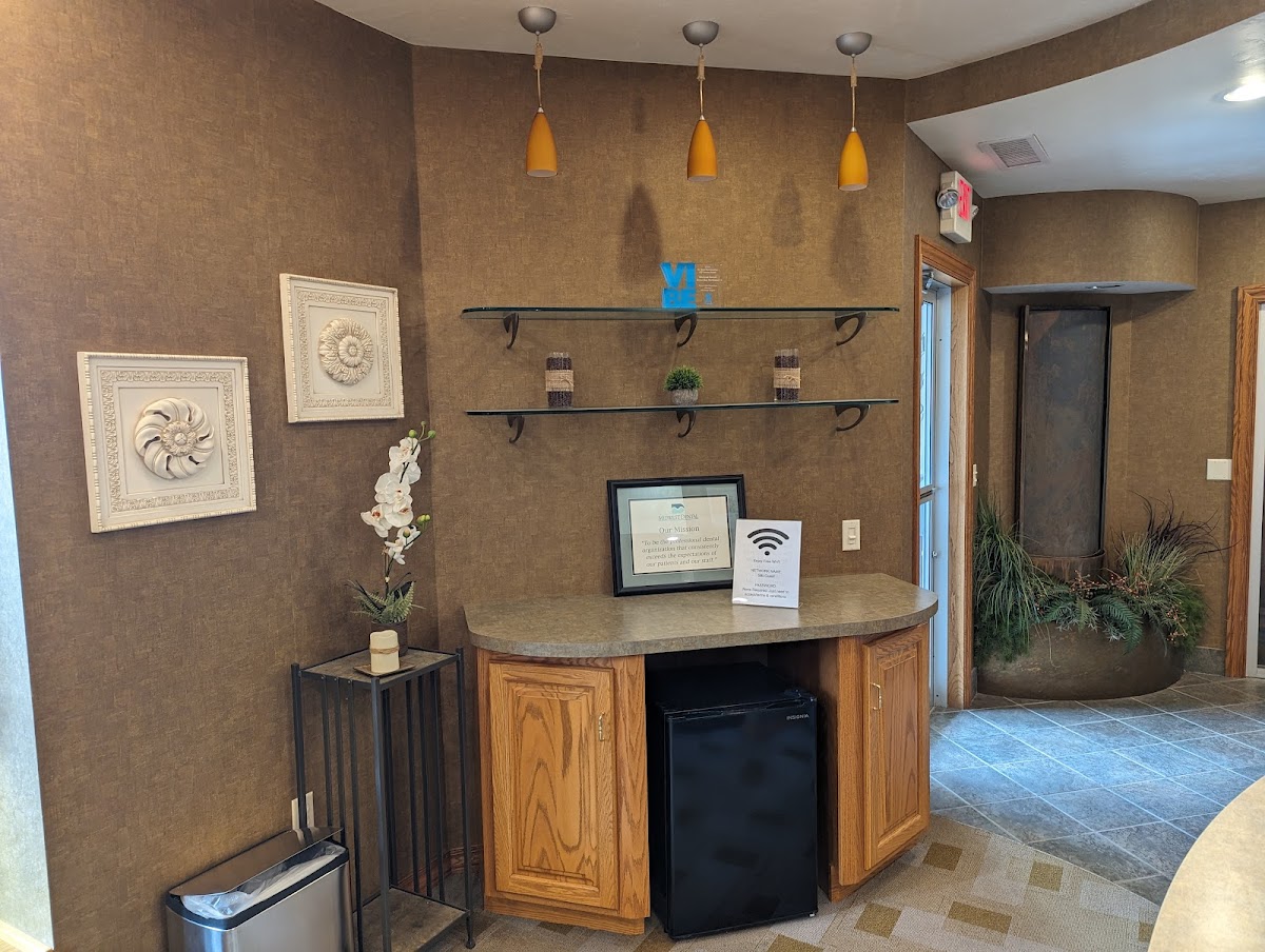 Midwest Dental - Green Bay Northeast photo 5