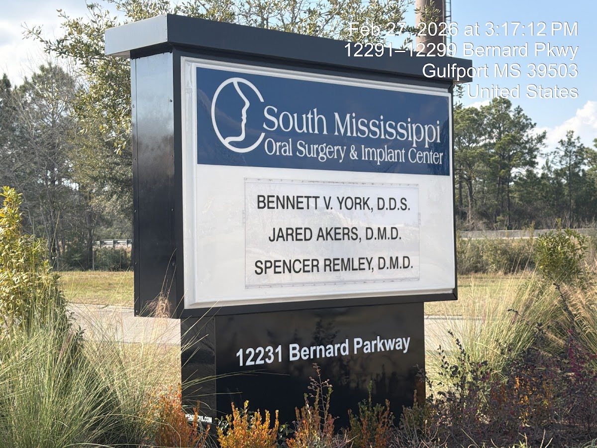 South Mississippi Oral Surgery & Implant Center photo 2