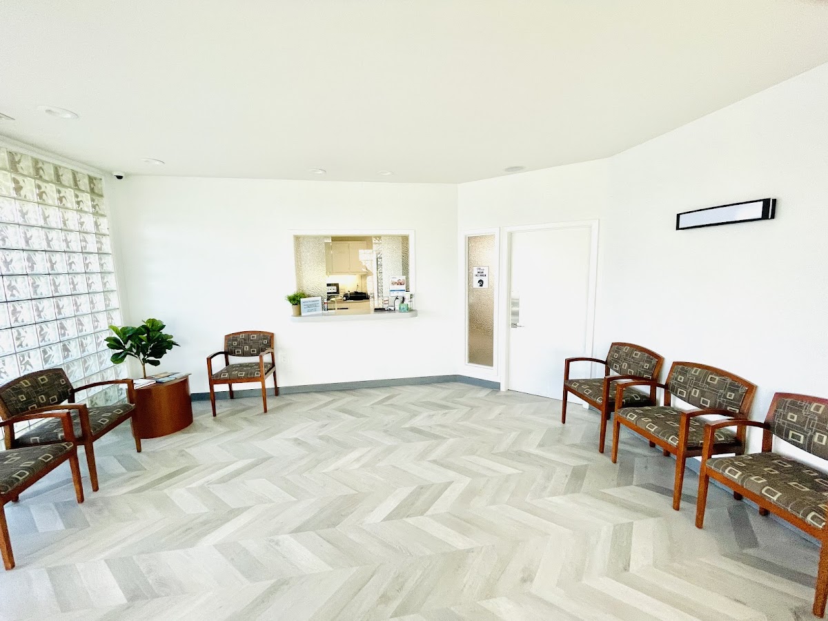 Round Hill Dental photo 1