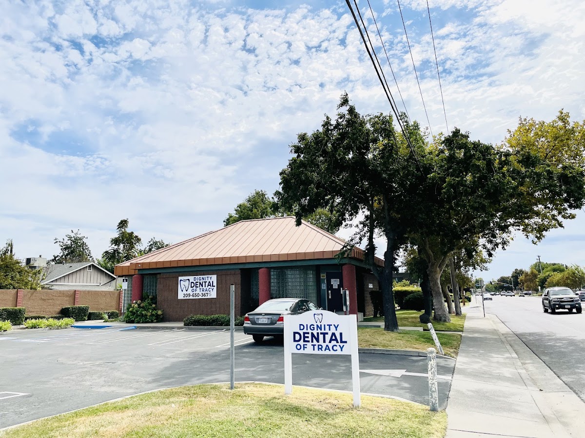 Round Hill Dental photo 2