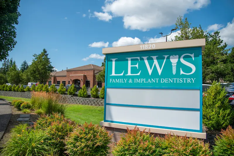 Lewis Family & Implant Dentistry photo 4