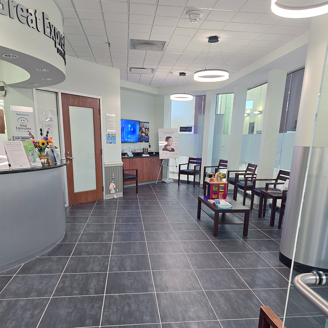 Great Expressions Dental Centers - Detroit Ren Cen photo 6