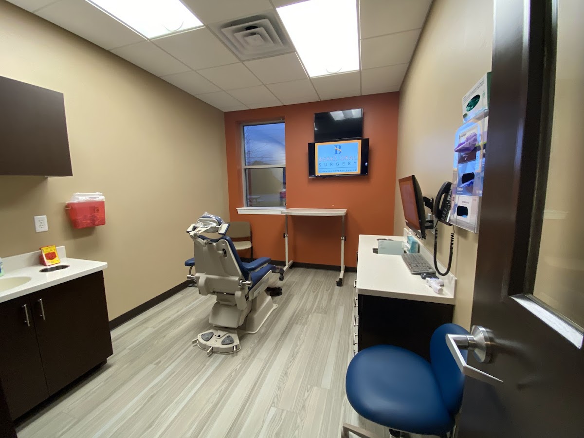 Berks Oral Surgery + Dental Implant Center photo 2
