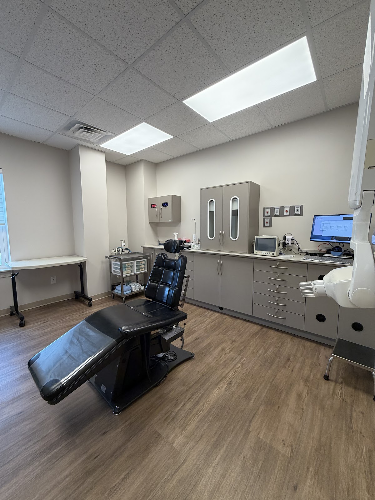 Eastern Maryland Oral and Maxillofacial Surgery photo 1