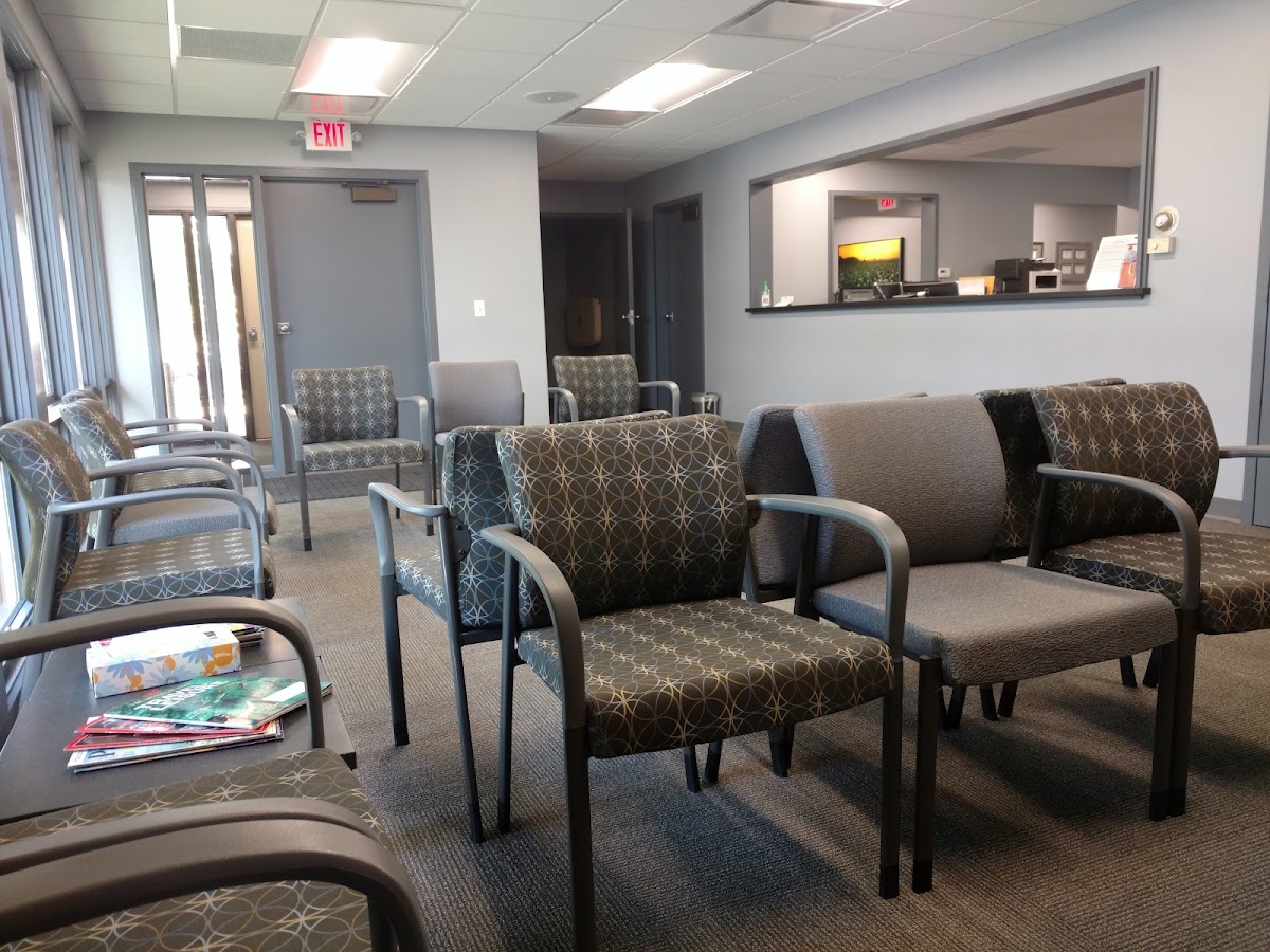 Associated Oral & Maxillofacial Surgeons - Dental Implants in Galesburg photo 2