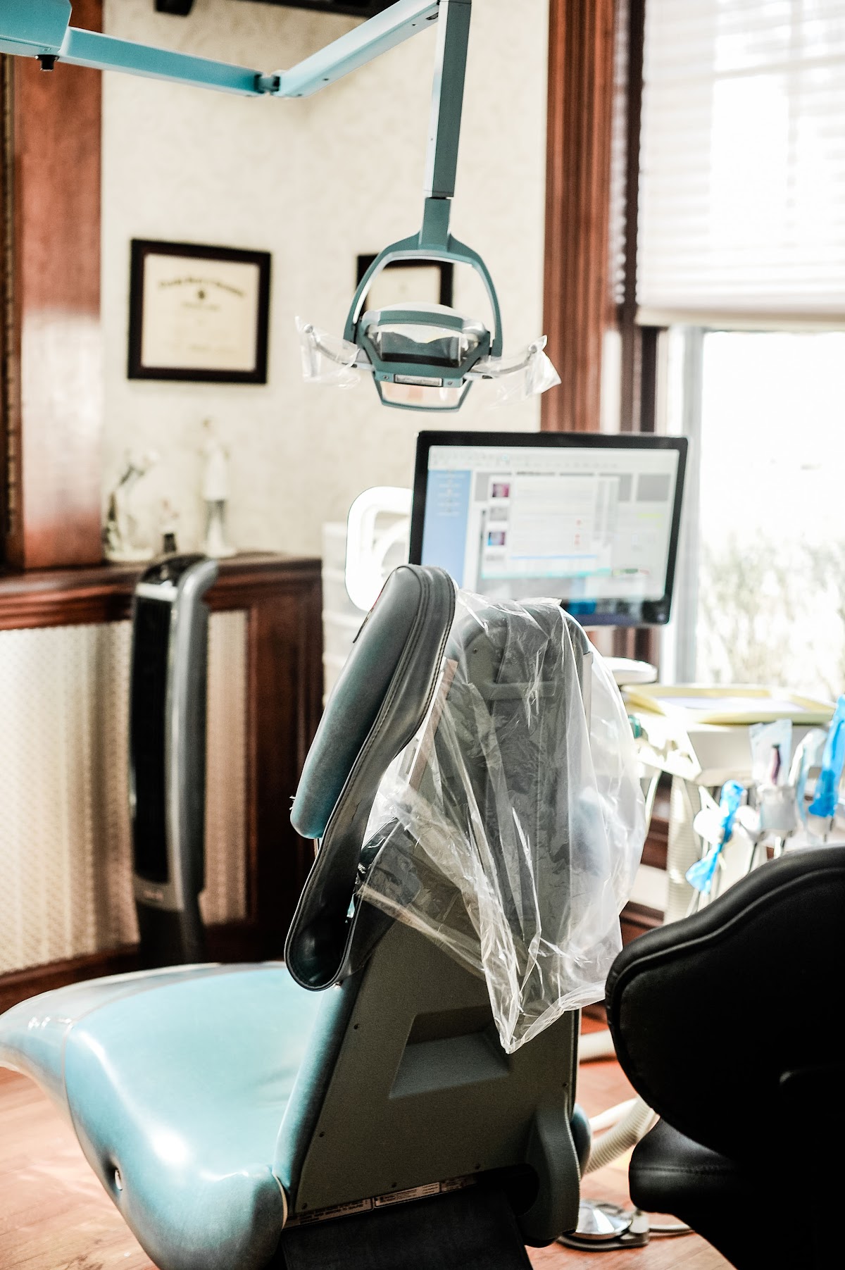 Zalatan Dental Modern Dentist photo 3