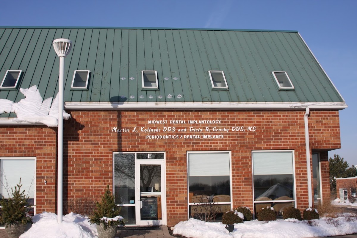 Midwest Dental Implantology Dr. Tricia Crosby, Dr. Martin Kolinski, Dr. William Trahan photo 2