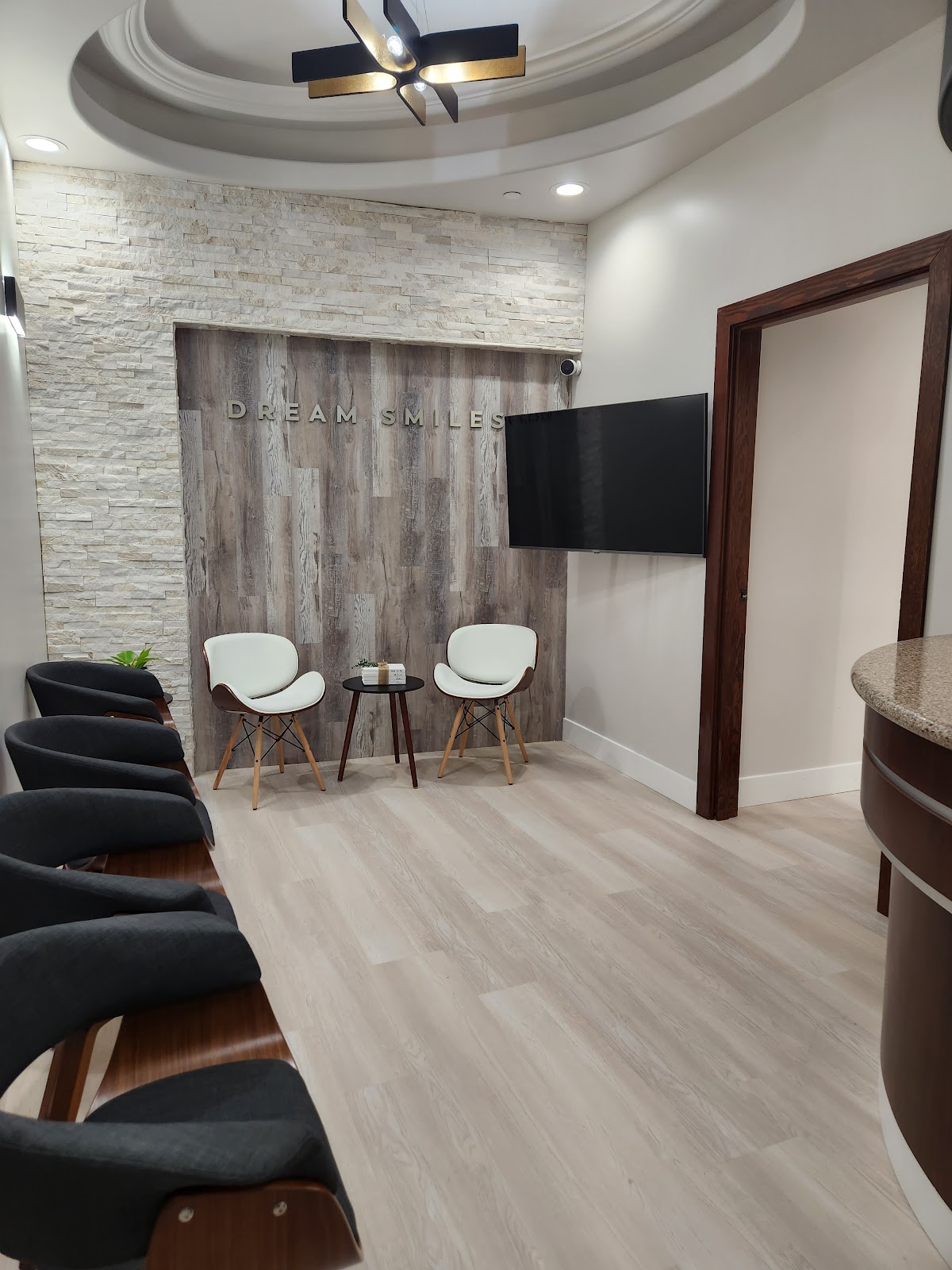 New Life Dental Implant Center photo 6