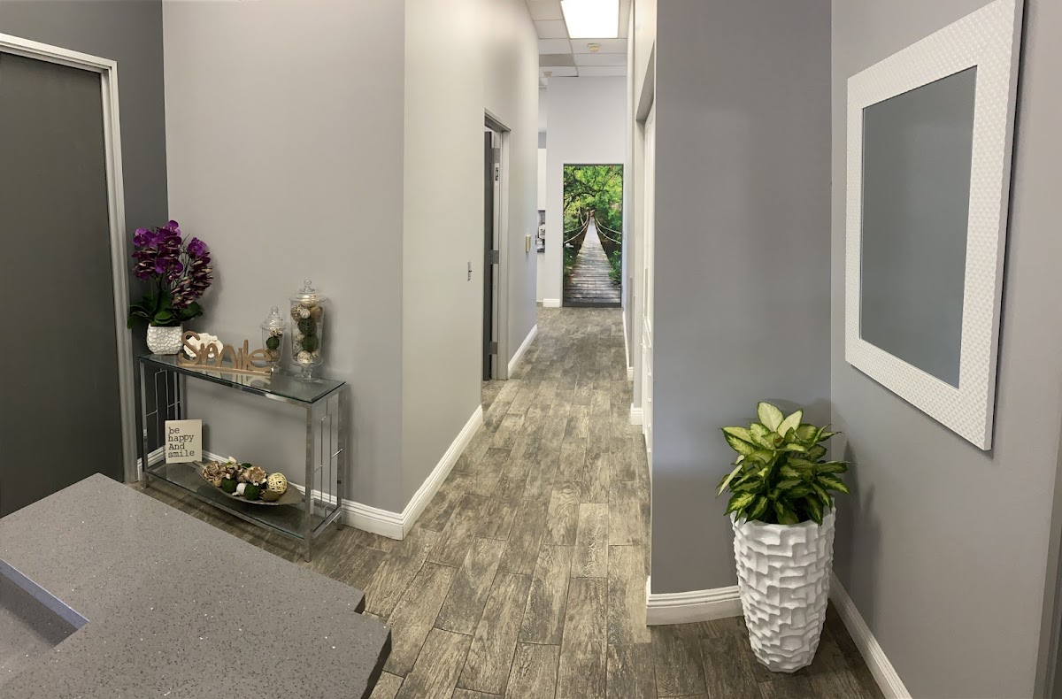 Livewell Dentistry photo 2