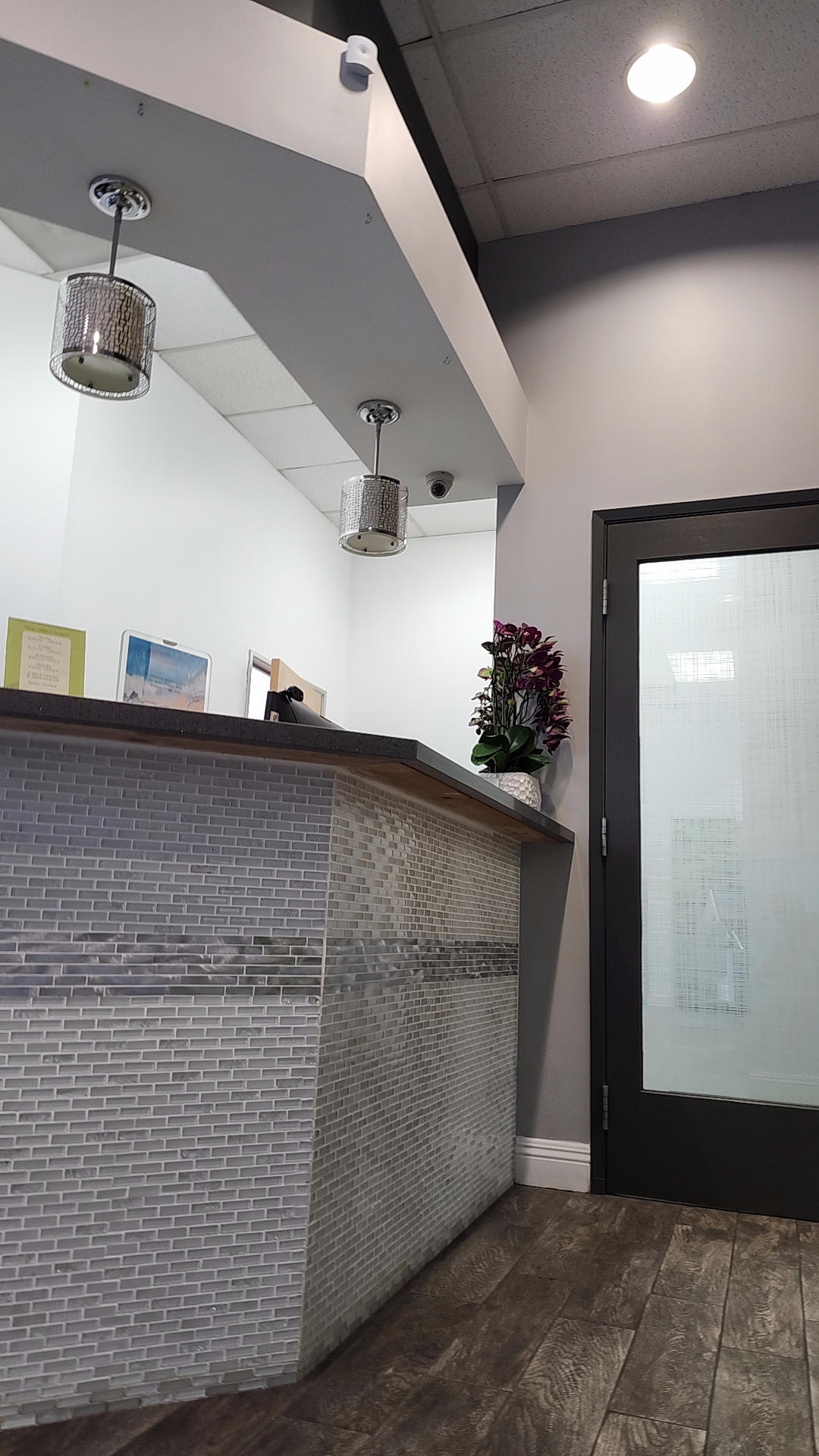 Livewell Dentistry photo 4