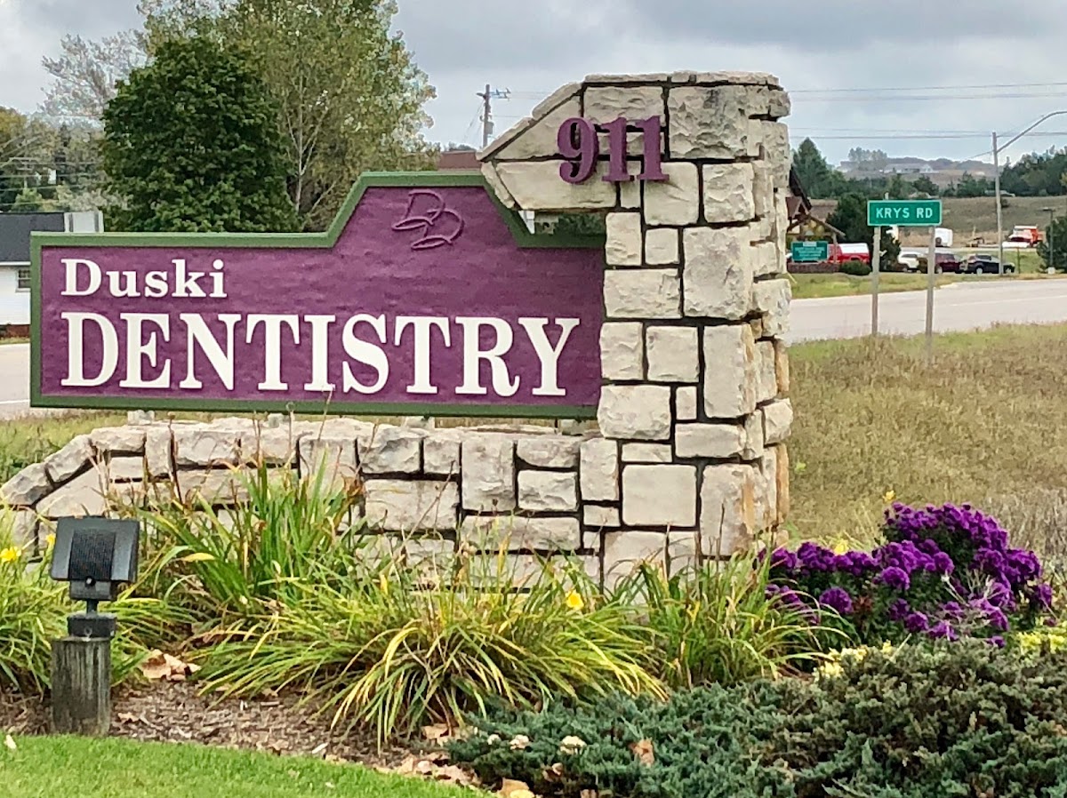 Duski Dentistry photo 1
