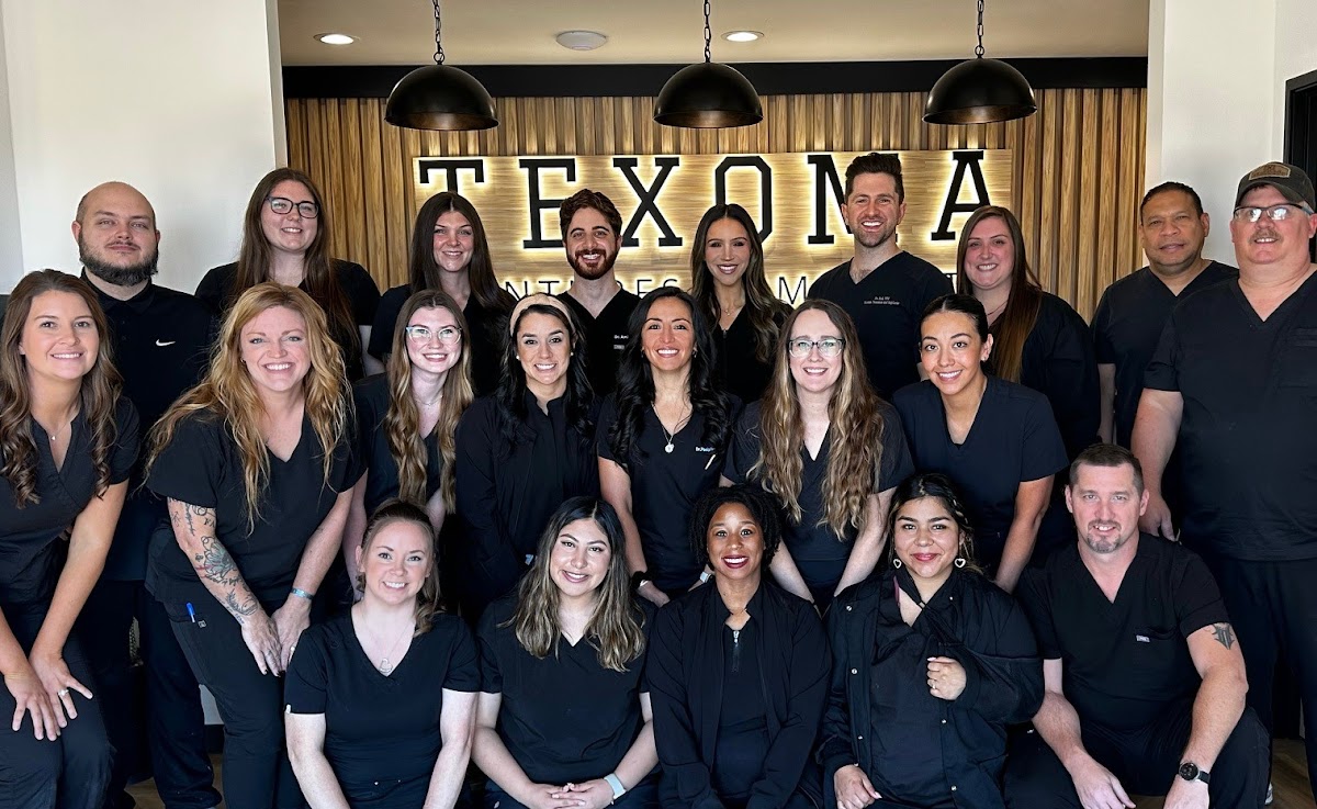 Texoma Dentures & Implants photo 1