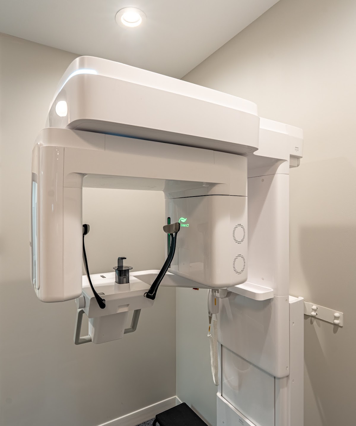 Chicago Oral Surgery & Implant Center photo 4