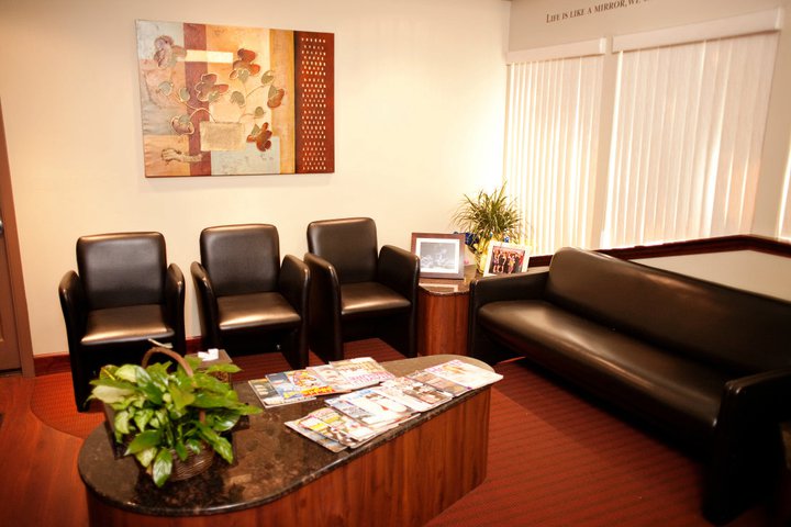 Mirelez Wellness Dental photo 2