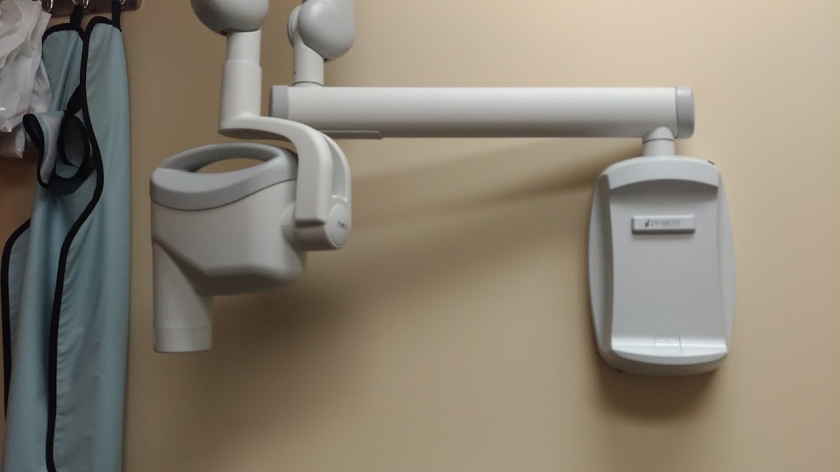 Av Dental Associates photo 5